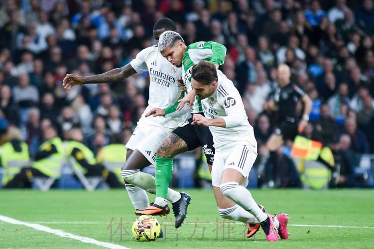 西甲7队欧战5队输球:马竞惨败 贝蒂斯皇马爆冷 西甲7队欧战5队输球:马竞惨败 贝蒂斯皇马爆冷